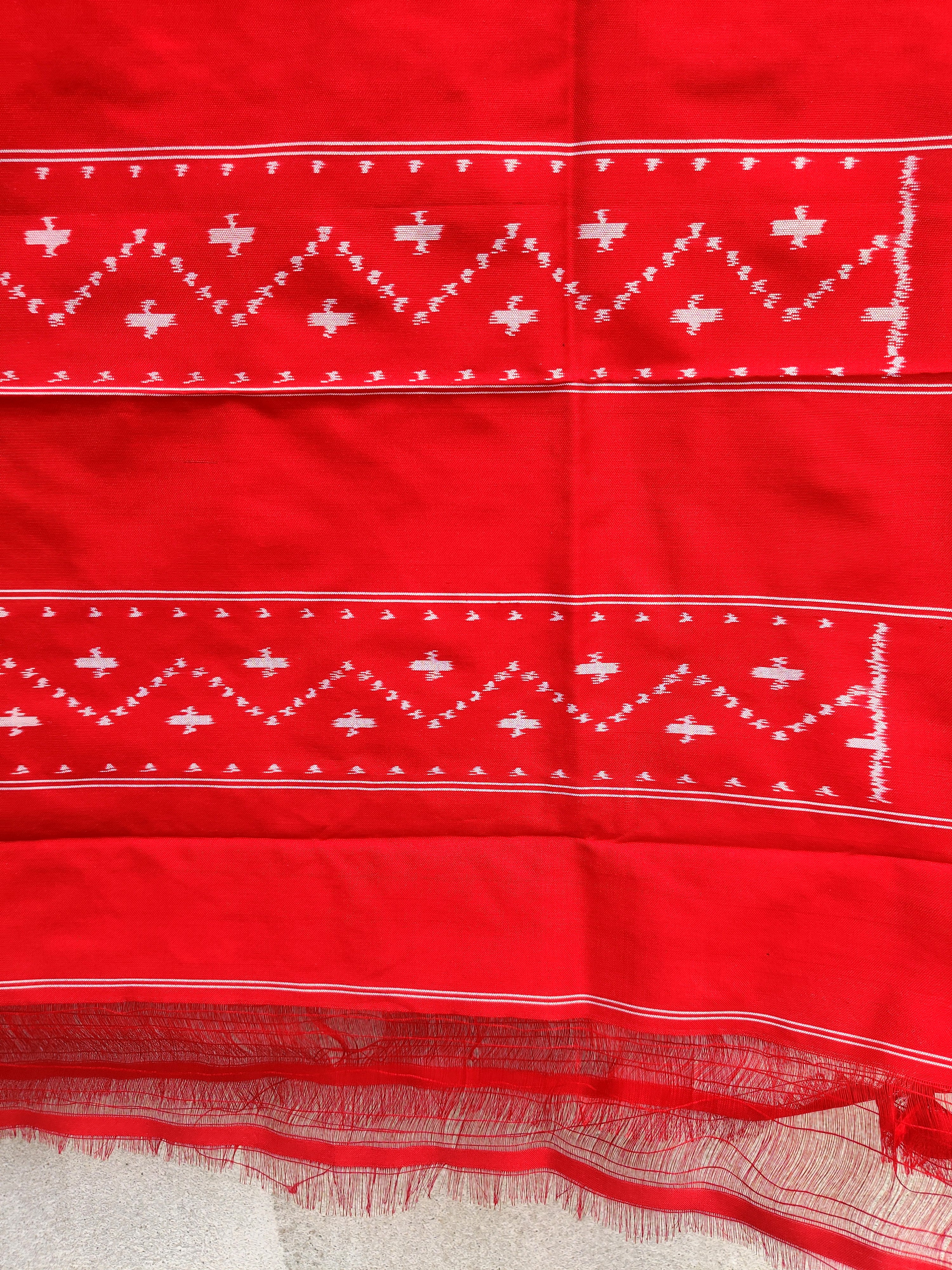 Handwoven Pochampally Ikat Silk Dupatta