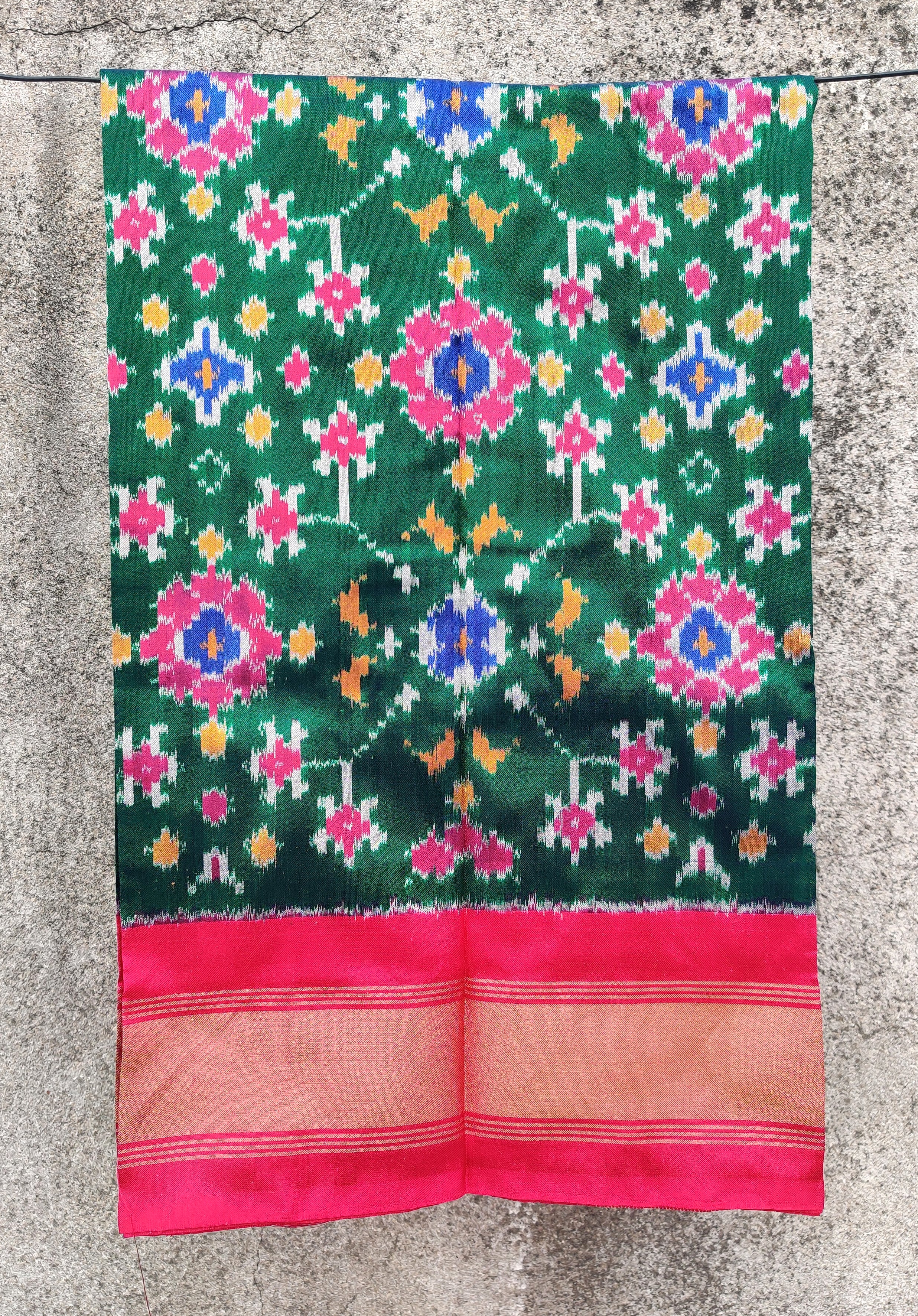 Eternal Beauty Handwoven Pochampally Ikat Silk Dupatta with Zari Elegance